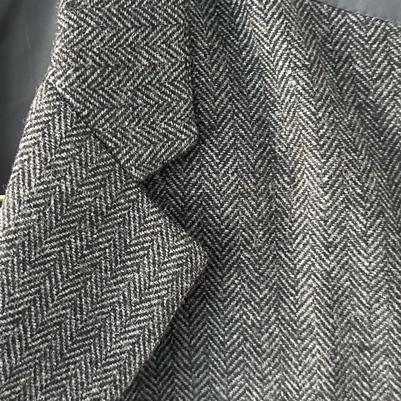 Wool Blend Tweed Vest - Picture 2 of 6
